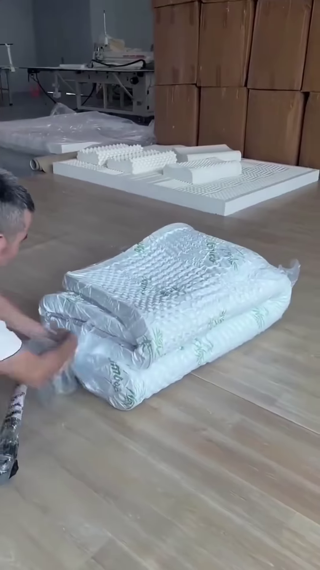 🌙 Ultimate Comfort Redefined: Smart Latex Mattress Topper 🛌 - Image 2