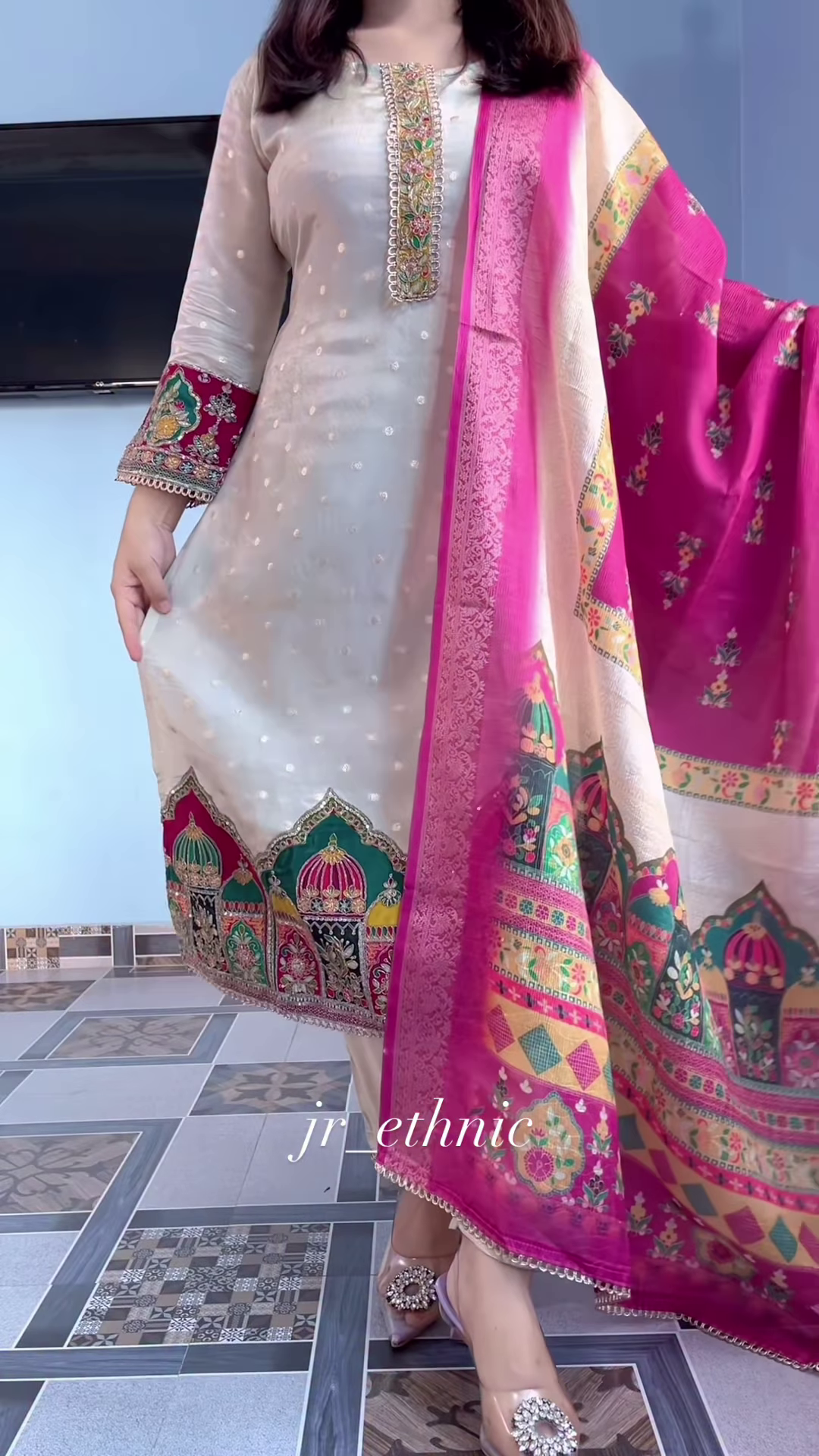Traditional Silk Blend Suit with Vibrant Pink Embellished Dupatta - Image 2
