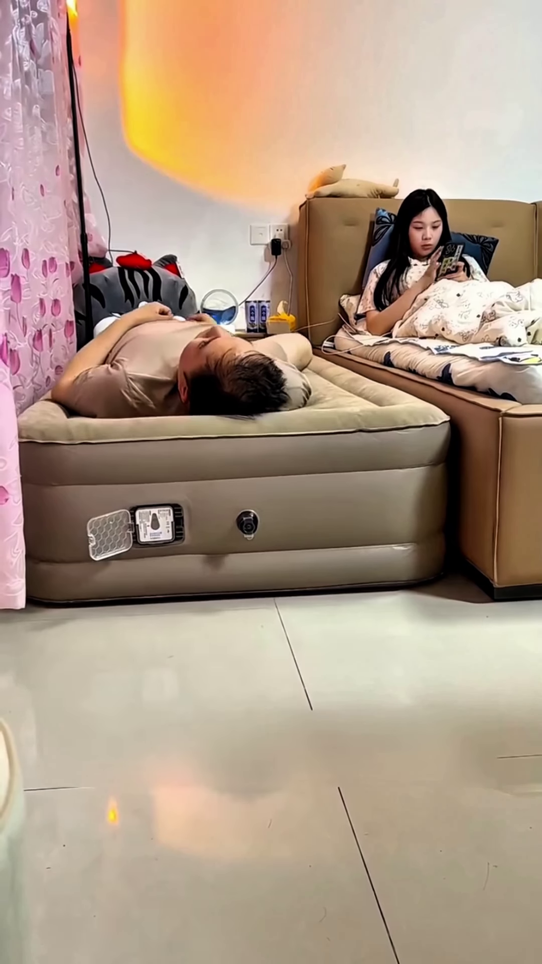 Premium Portable Inflatable Air Bed with Built-In Pump
