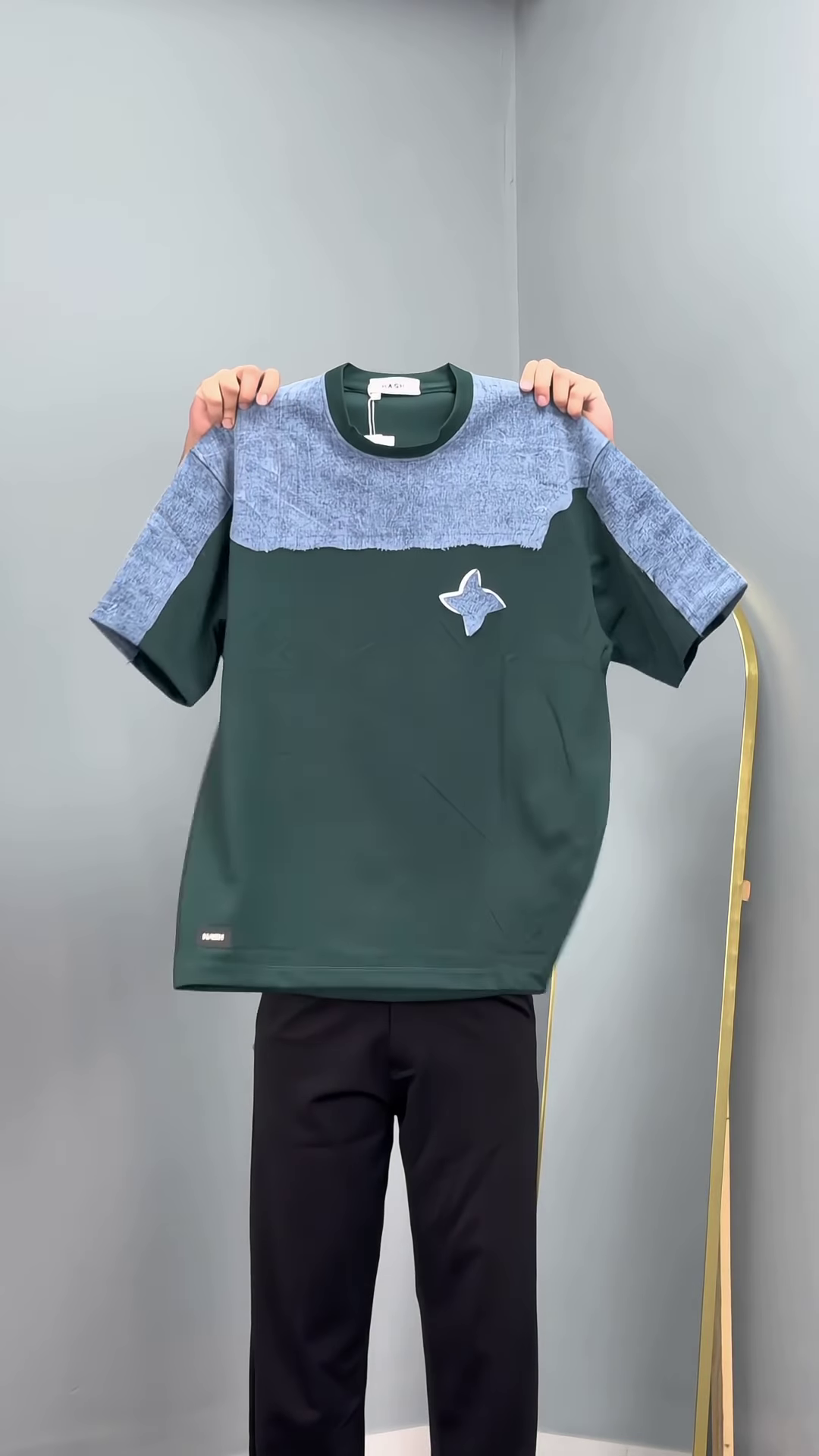 Men’s White and Blue Color-Block T-Shirt with Star Detail - Image 6
