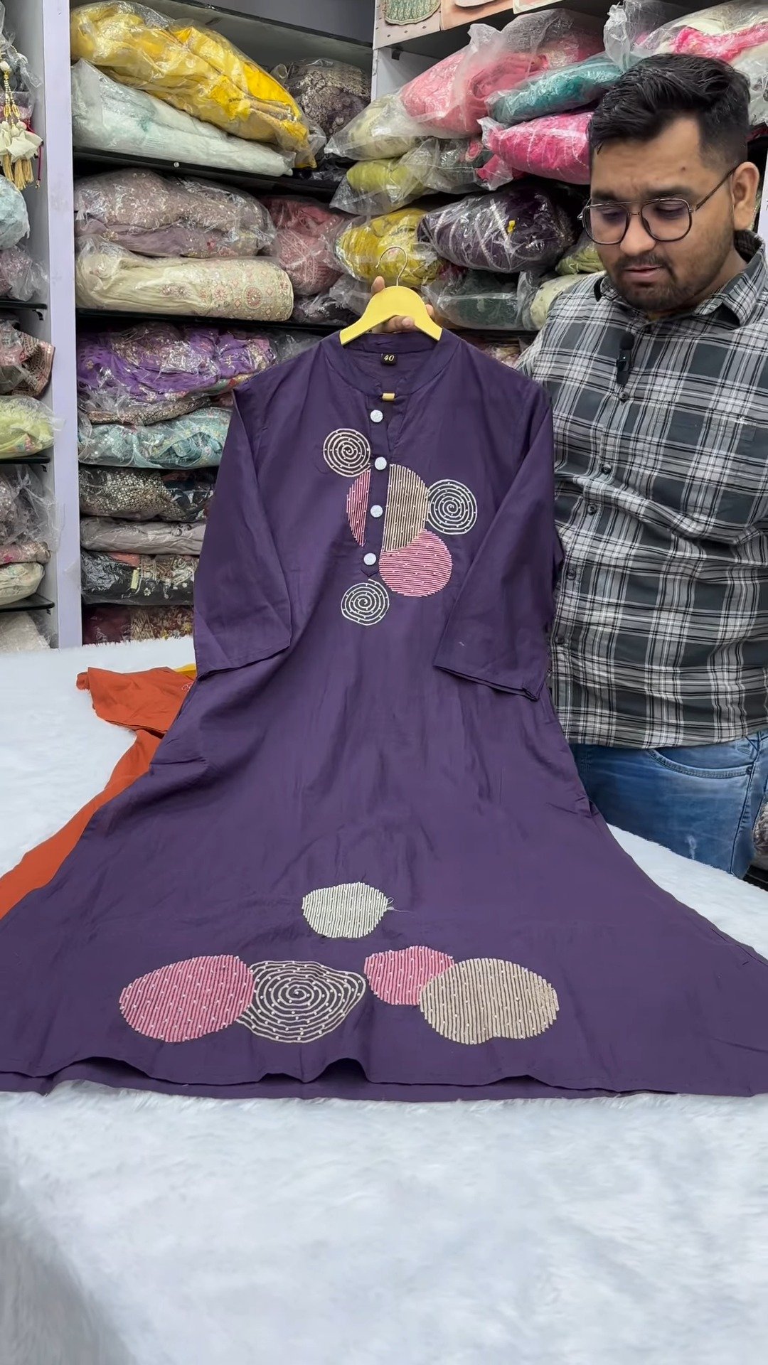 Minimalist Chic Circle-Motif Embroidered Kurta Set – Available in Terracotta & Deep Aubergine - Image 4
