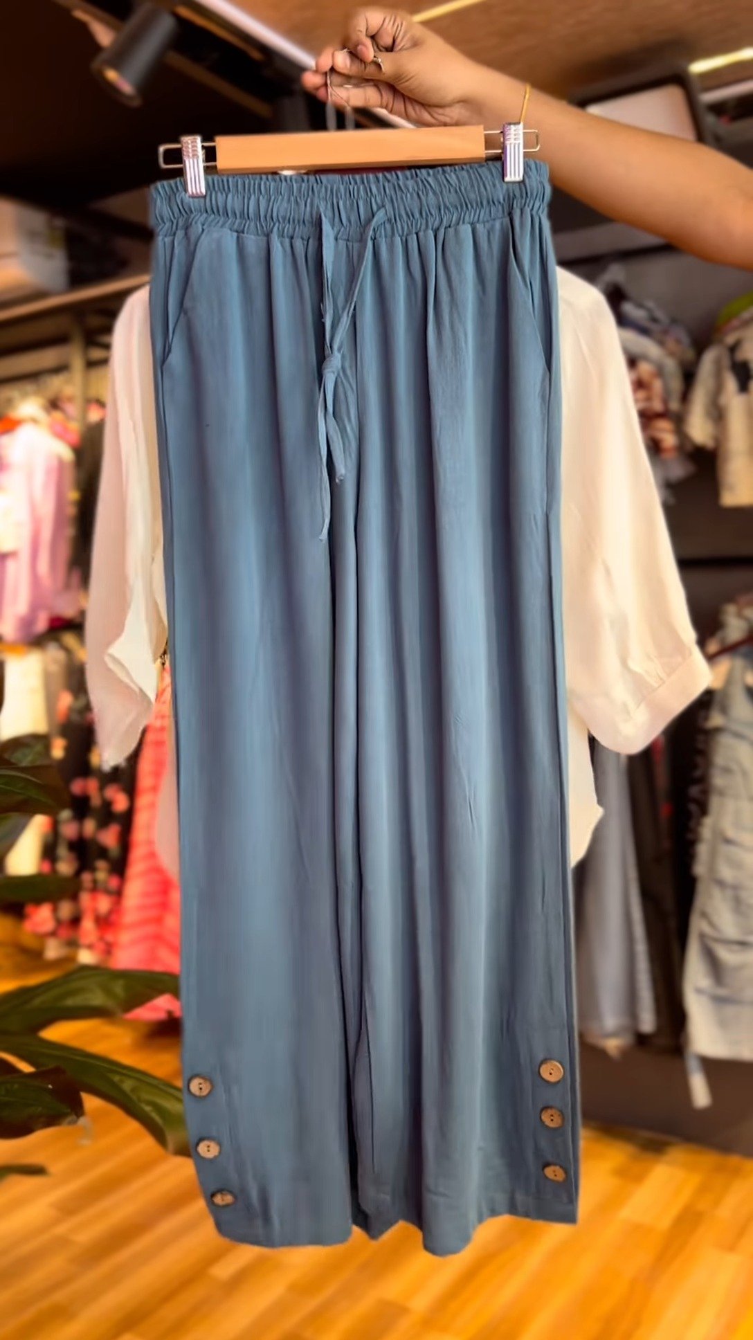 Elegant Embroidered White Kurta with Teal Blue Culottes Set - Image 3