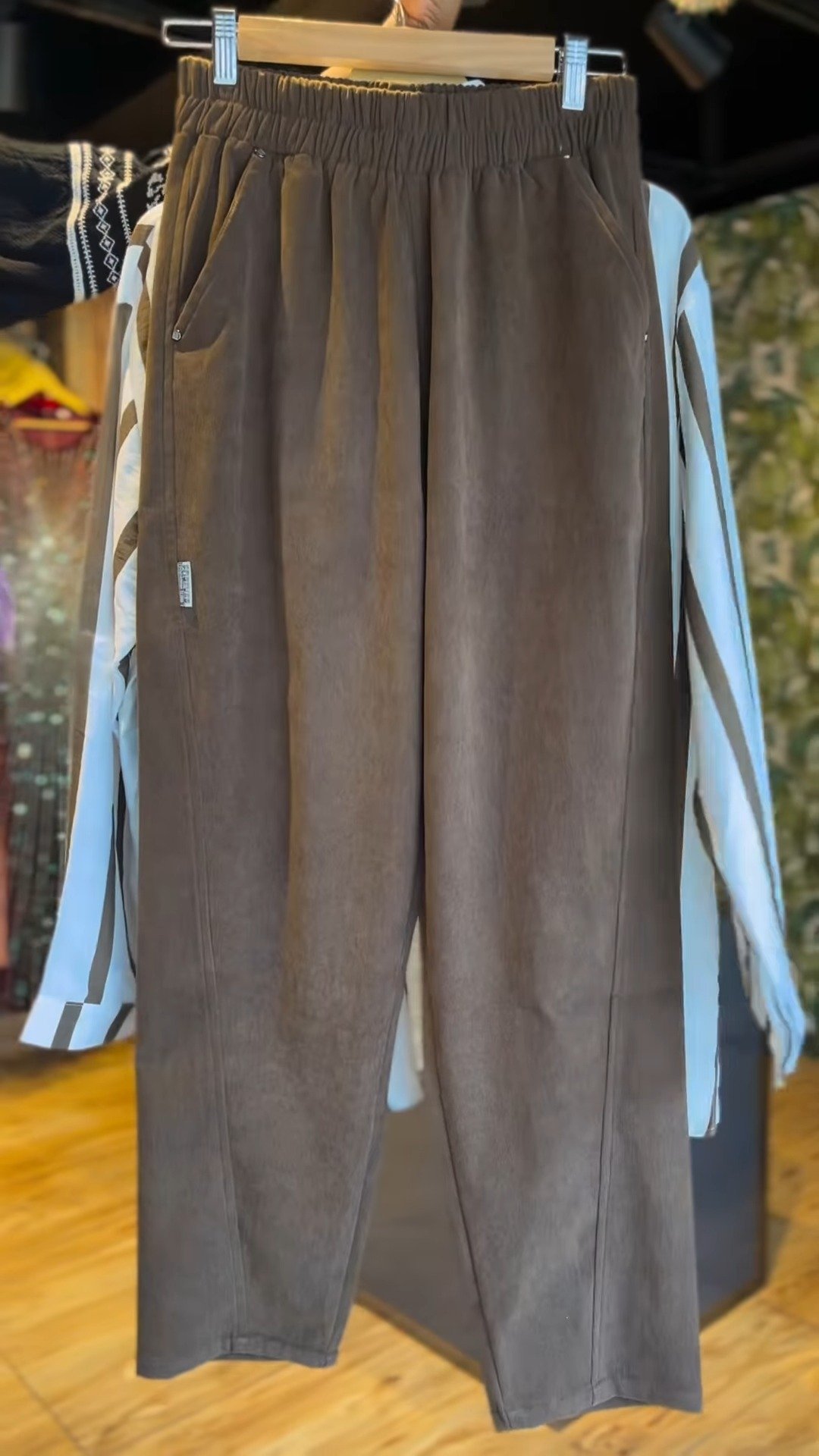 Minimalist Striped Co-ord Set with Elasticated Trousers - Image 3