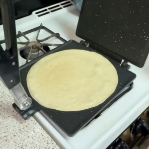 Non-Stick Stovetop Crepe and Tortilla Maker