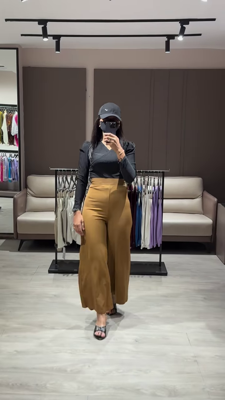 Elegant Ruched Sleeve Top with Deep V-Neck and High-Waisted Wide-Leg Pants - Image 2