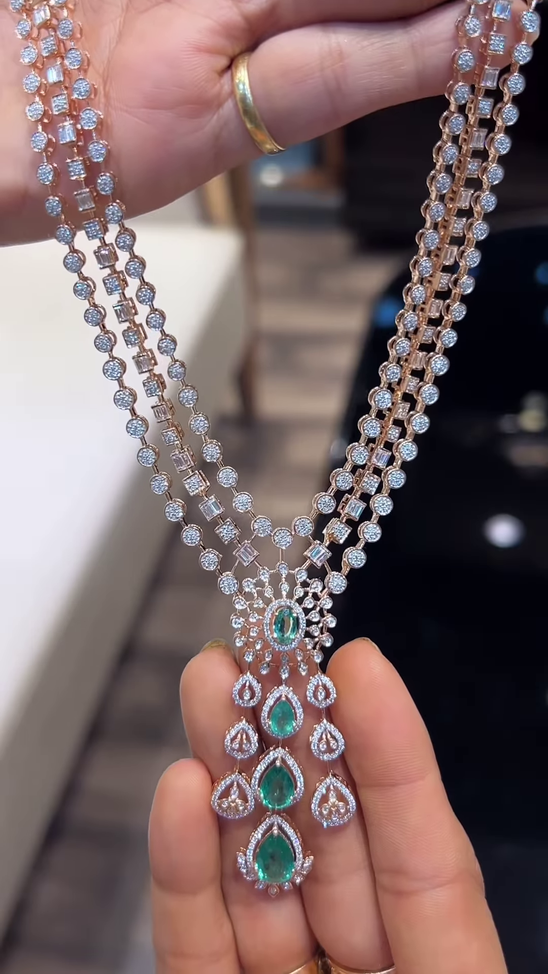 Exquisite Multi-Strand Diamond and Emerald Necklace in Gold Tone - Image 4